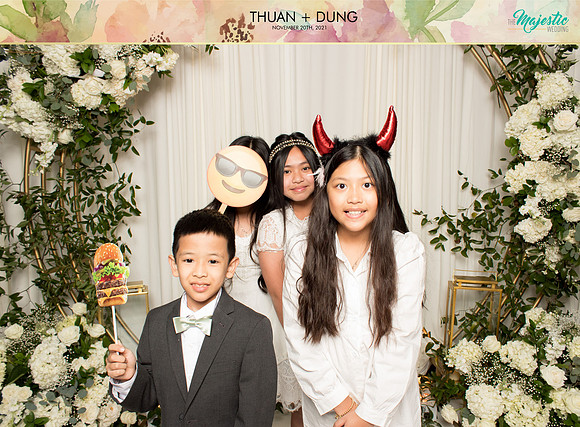 20170 - Thuan + Dung Wedding Photobooth 2021