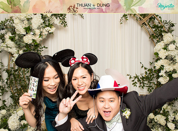 20292 - Thuan + Dung Wedding Photobooth 2021