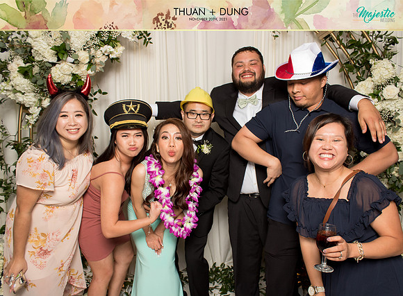 20329 - Thuan + Dung Wedding Photobooth 2021