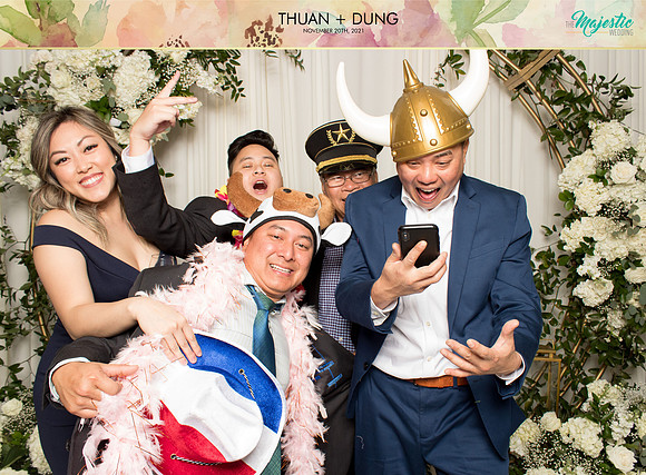 20275 - Thuan + Dung Wedding Photobooth 2021