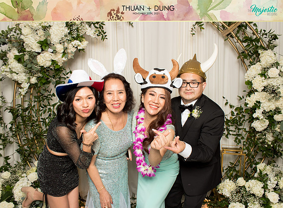20356 - Thuan + Dung Wedding Photobooth 2021