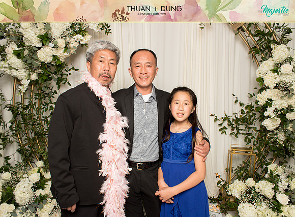 20235 - Thuan + Dung Wedding Photobooth 2021