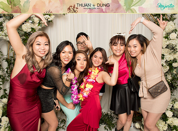 20332 - Thuan + Dung Wedding Photobooth 2021