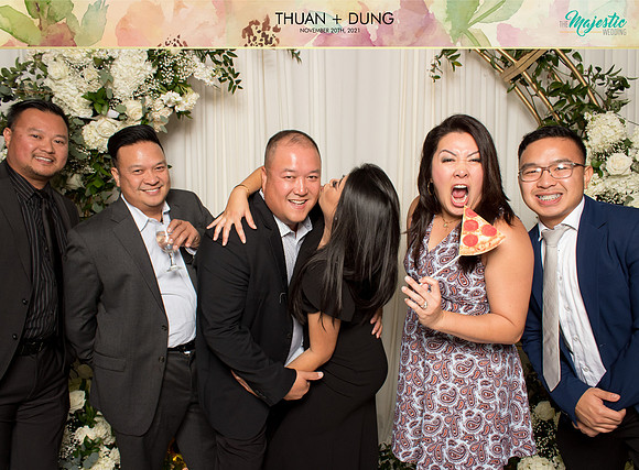 20244 - Thuan + Dung Wedding Photobooth 2021