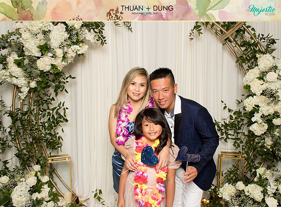 20038 - Thuan + Dung Wedding Photobooth 2021