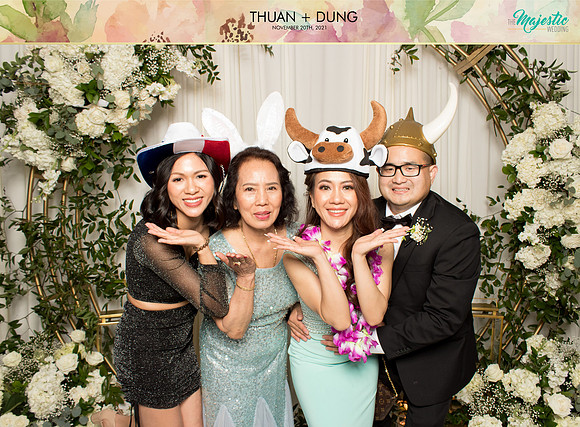 20354 - Thuan + Dung Wedding Photobooth 2021