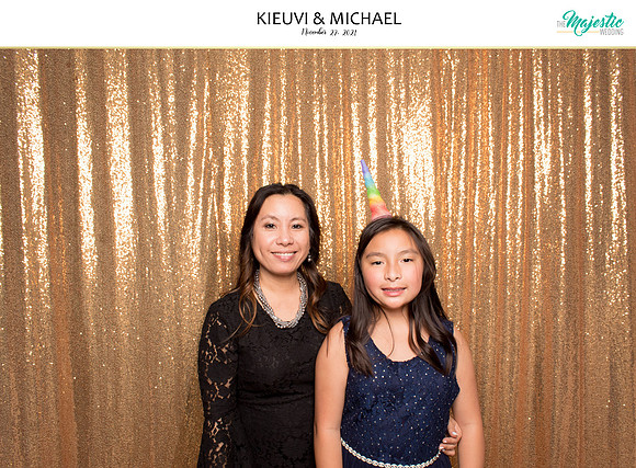 20313 - KieuVi + Michael Wedding Photobooth 2021