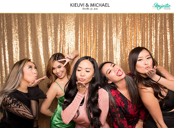 20367 - KieuVi + Michael Wedding Photobooth 2021