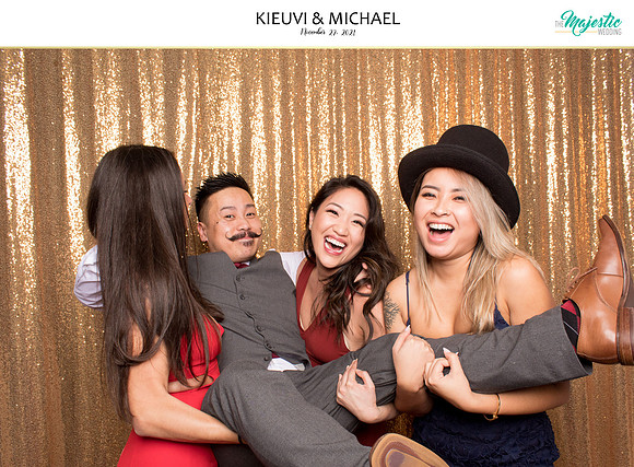 20336 - KieuVi + Michael Wedding Photobooth 2021