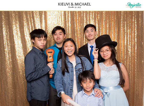 20420 - KieuVi + Michael Wedding Photobooth 2021