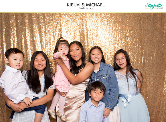 20437 - KieuVi + Michael Wedding Photobooth 2021