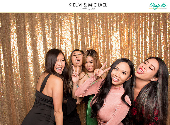 20371 - KieuVi + Michael Wedding Photobooth 2021