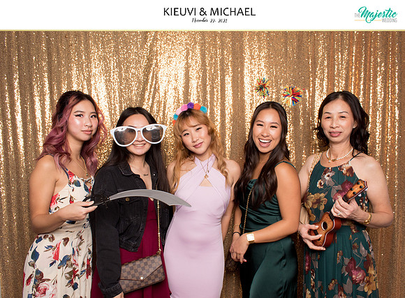 20075 - KieuVi + Michael Wedding Photobooth 2021