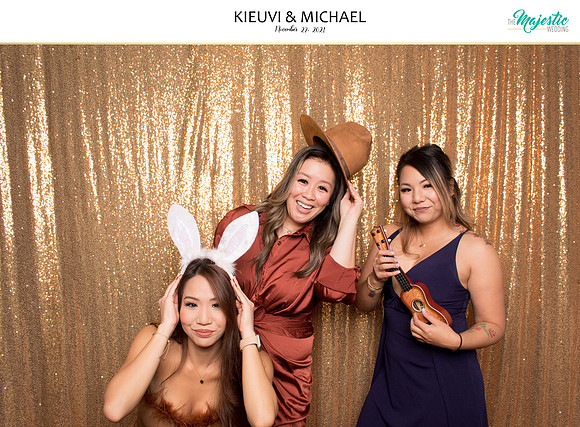 20103 - KieuVi + Michael Wedding Photobooth 2021