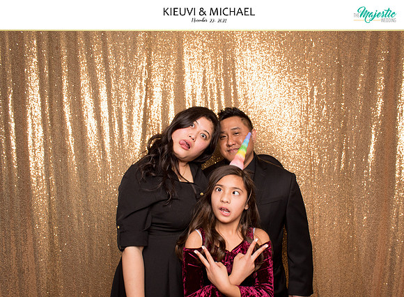 20470 - KieuVi + Michael Wedding Photobooth 2021
