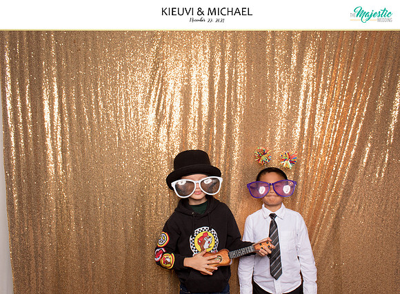 20055 - KieuVi + Michael Wedding Photobooth 2021