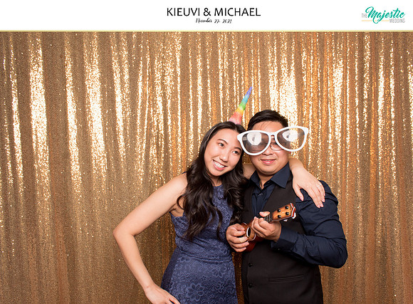 20353 - KieuVi + Michael Wedding Photobooth 2021
