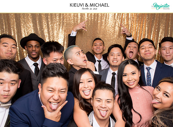 20229 - KieuVi + Michael Wedding Photobooth 2021