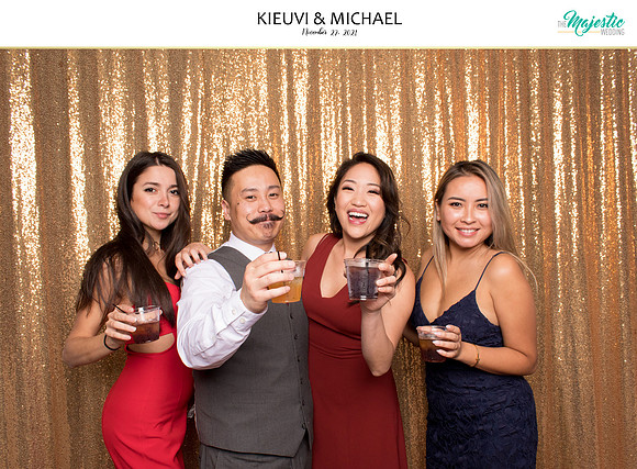 20333 - KieuVi + Michael Wedding Photobooth 2021