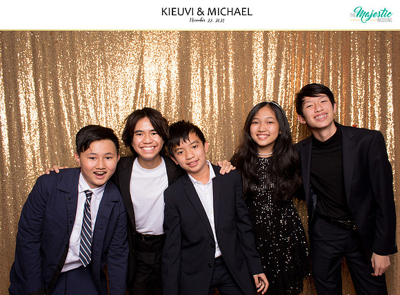 20155 - KieuVi + Michael Wedding Photobooth 2021