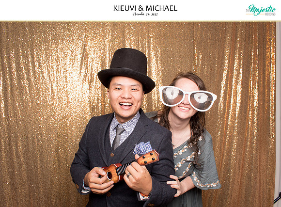 20006 - KieuVi + Michael Wedding Photobooth 2021