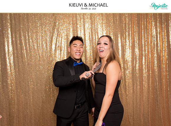 20112 - KieuVi + Michael Wedding Photobooth 2021