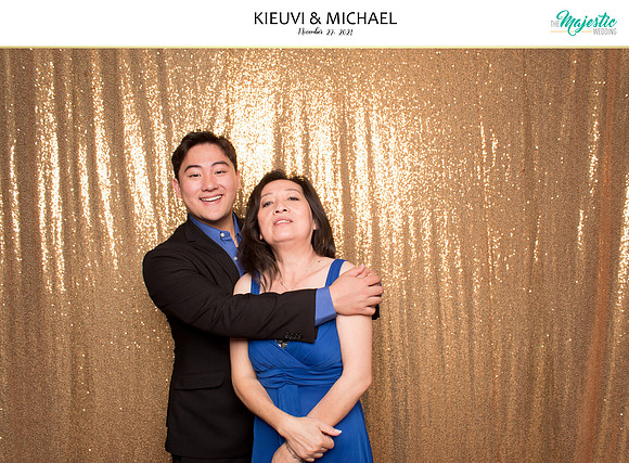 20454 - KieuVi + Michael Wedding Photobooth 2021