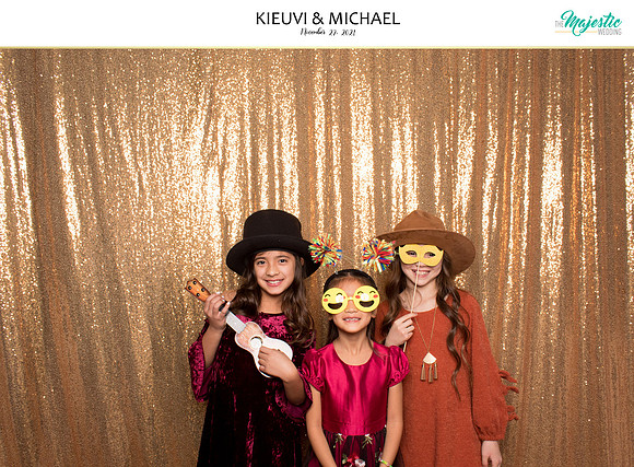 20051 - KieuVi + Michael Wedding Photobooth 2021