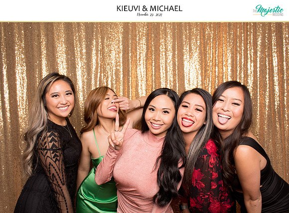 20368 - KieuVi + Michael Wedding Photobooth 2021