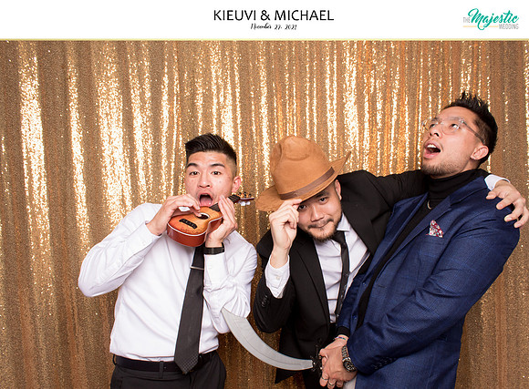 20394 - KieuVi + Michael Wedding Photobooth 2021
