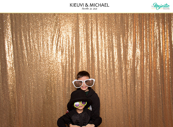 20124 - KieuVi + Michael Wedding Photobooth 2021