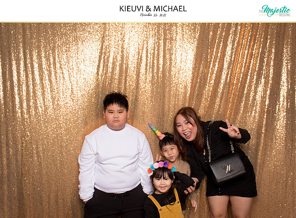 20067 - KieuVi + Michael Wedding Photobooth 2021