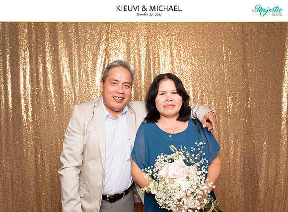 20442 - KieuVi + Michael Wedding Photobooth 2021