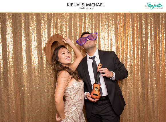 20346 - KieuVi + Michael Wedding Photobooth 2021