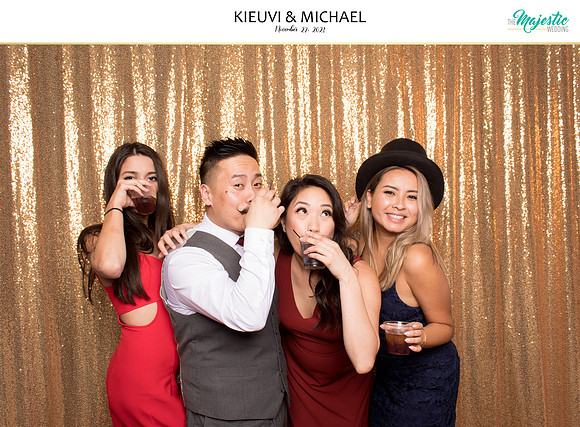 20334 - KieuVi + Michael Wedding Photobooth 2021