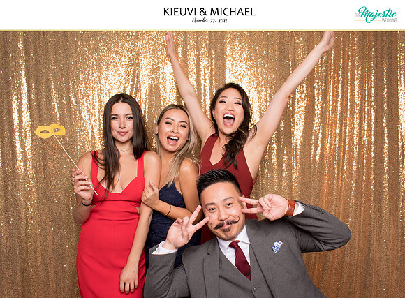 20080 - KieuVi + Michael Wedding Photobooth 2021