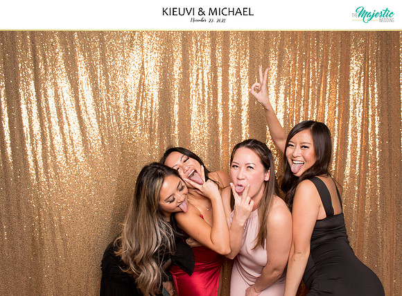 20214 - KieuVi + Michael Wedding Photobooth 2021
