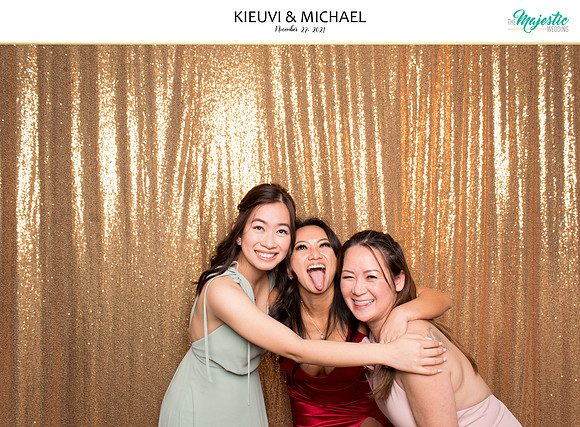 20285 - KieuVi + Michael Wedding Photobooth 2021
