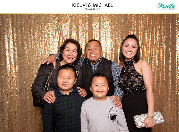 20071 - KieuVi + Michael Wedding Photobooth 2021