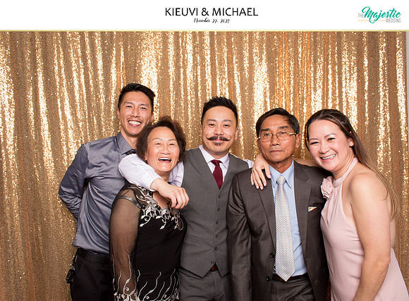 20322 - KieuVi + Michael Wedding Photobooth 2021