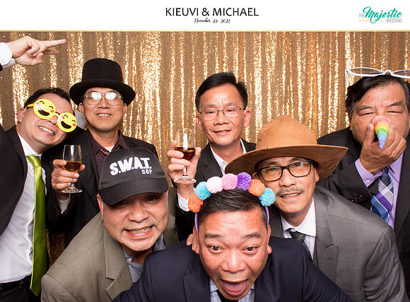 20329 - KieuVi + Michael Wedding Photobooth 2021
