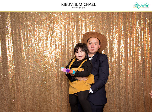 20122 - KieuVi + Michael Wedding Photobooth 2021