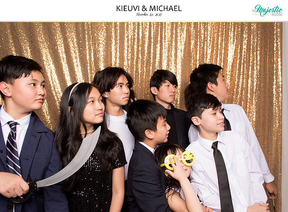 20255 - KieuVi + Michael Wedding Photobooth 2021