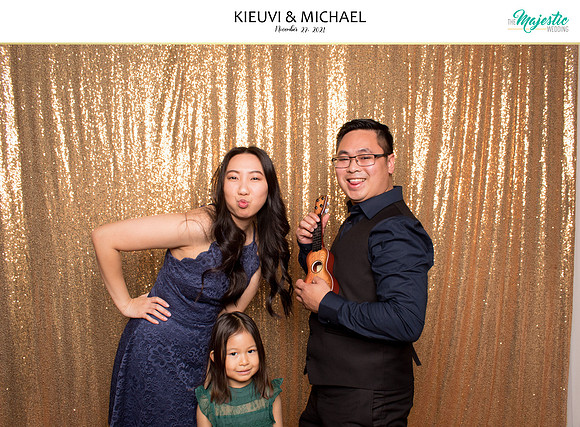 20110 - KieuVi + Michael Wedding Photobooth 2021