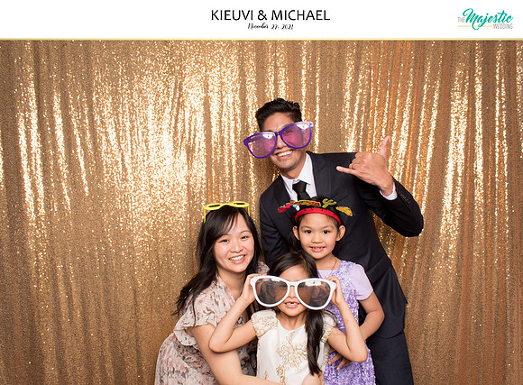 20172 - KieuVi + Michael Wedding Photobooth 2021