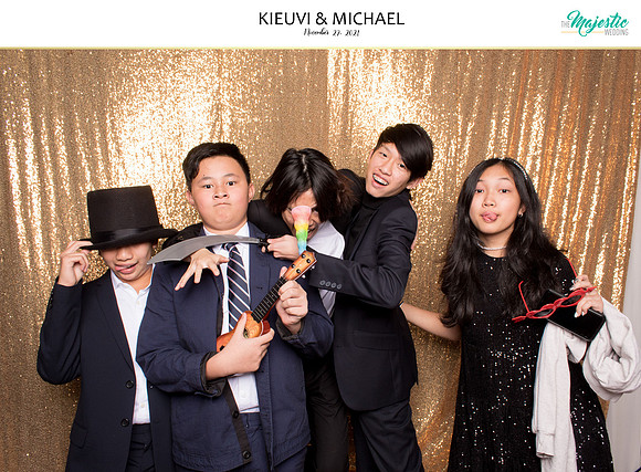 20013 - KieuVi + Michael Wedding Photobooth 2021