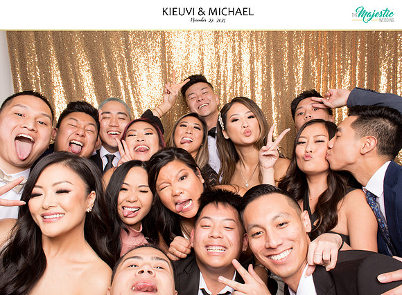 20224 - KieuVi + Michael Wedding Photobooth 2021