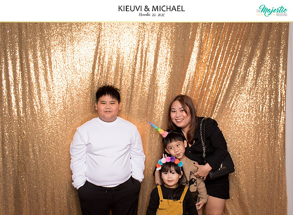 20068 - KieuVi + Michael Wedding Photobooth 2021