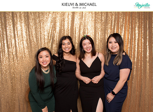 20097 - KieuVi + Michael Wedding Photobooth 2021