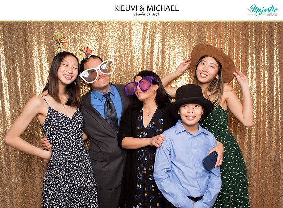 20181 - KieuVi + Michael Wedding Photobooth 2021